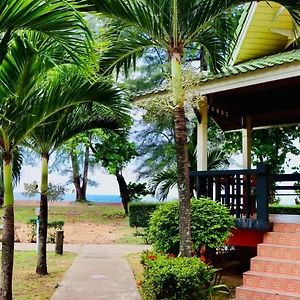 Hotel Lanta Palm , - **